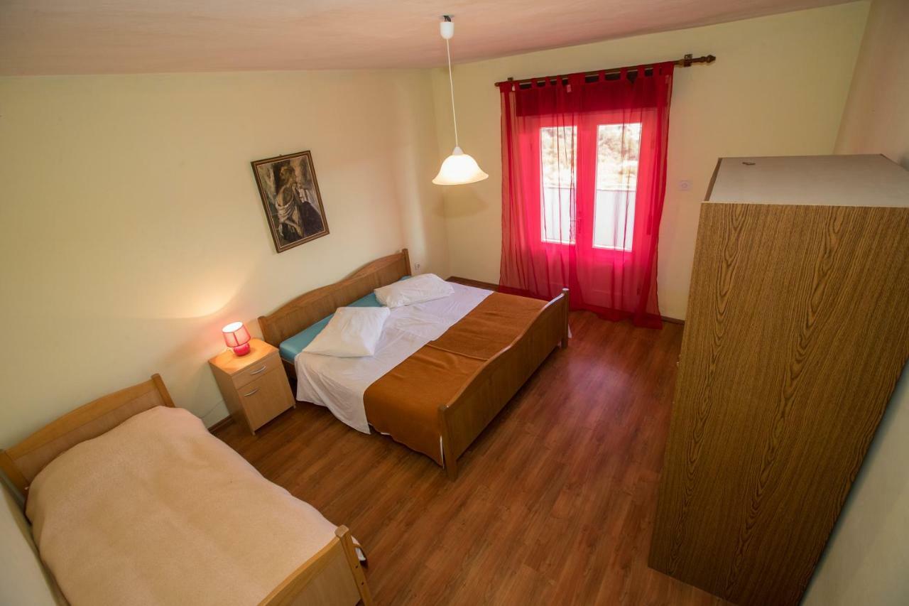 Apartments Renata Kampor Eksteriør billede