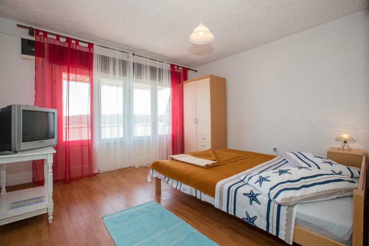 Apartments Renata Kampor Eksteriør billede